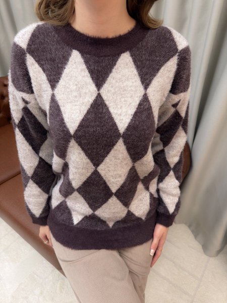 كنزة Baklava بنقشة جاكار