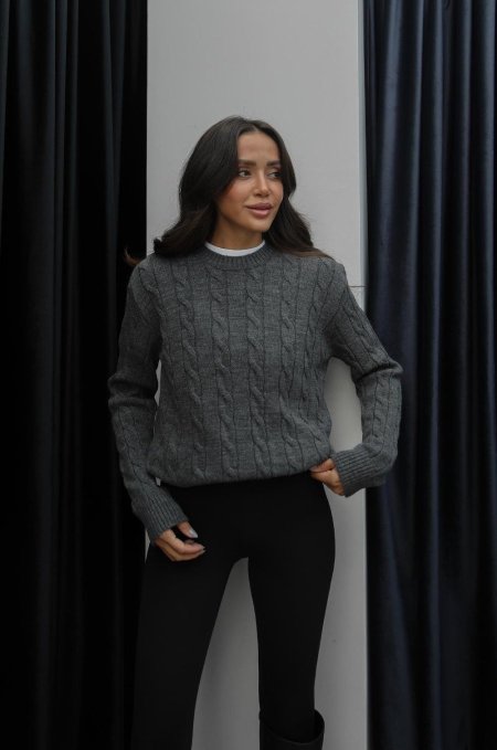 كنزة رمادي مجدلة