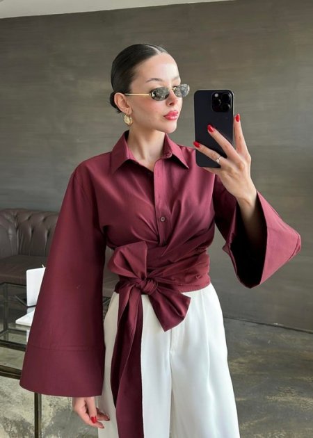 قميص لف قصير